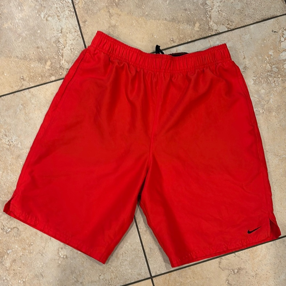 Nike Athletic Shorts with underwear and 2 pocket Man size S